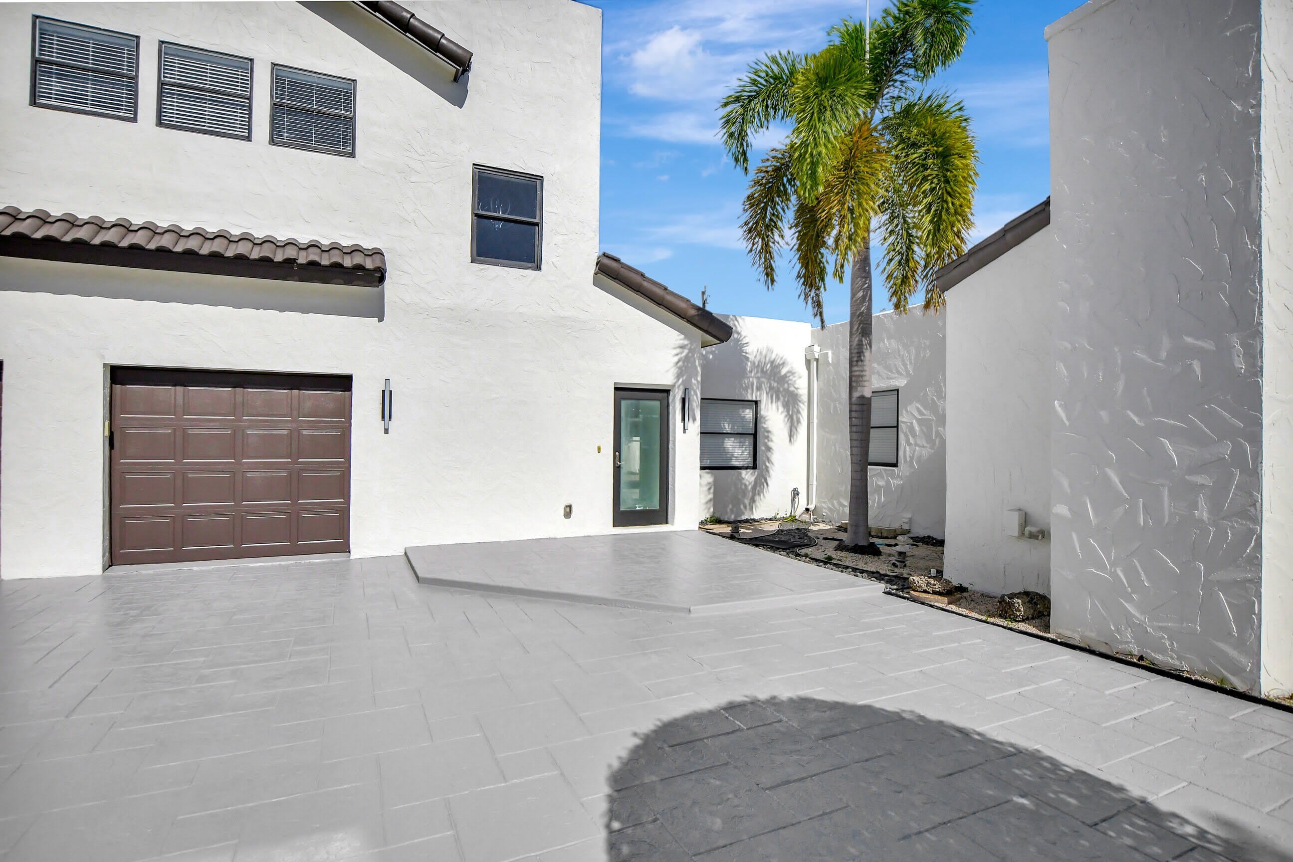 237 NW 7th Street – photo 5