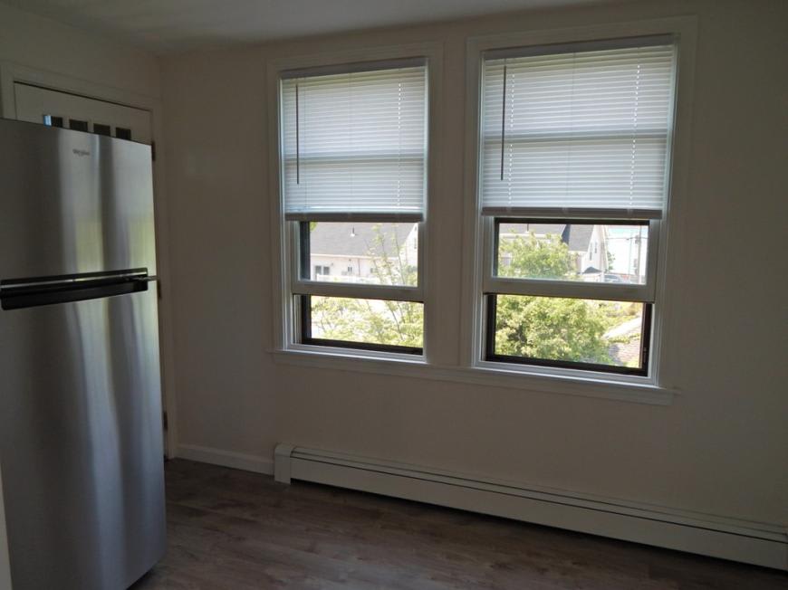 83 Leyden St. – photo 4
