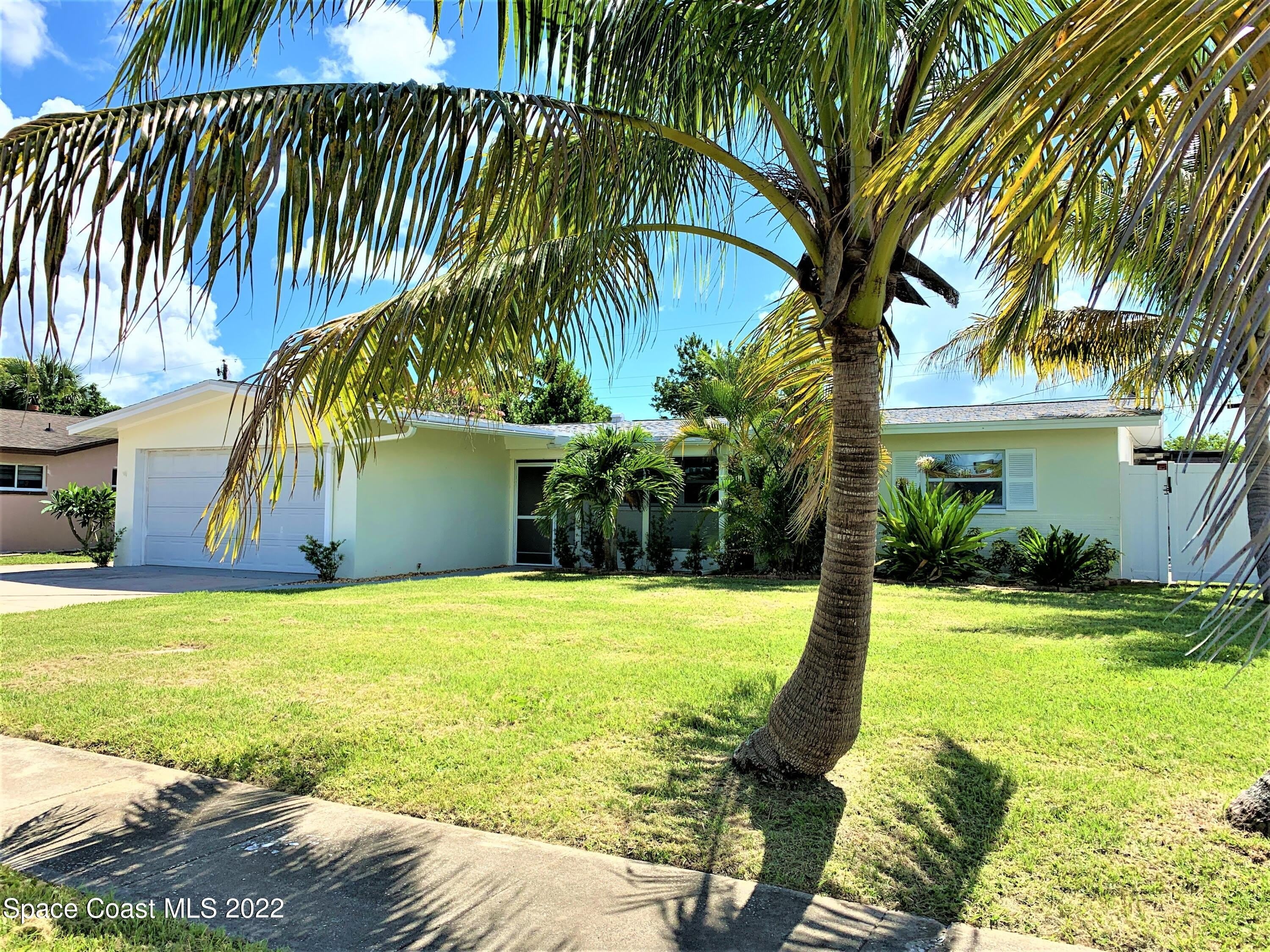 810 1st Street – photo 2