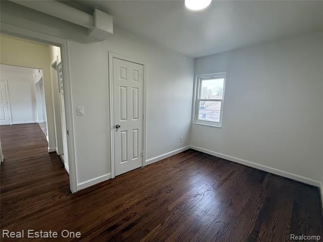 24720 Michigan Ave – photo 4