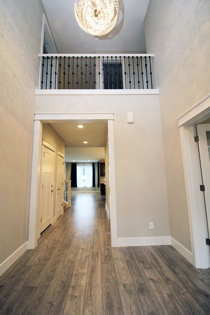Gorgeous Modern Construction 4 Bed 2 5 Bath Home On Quiet Street – photo 4