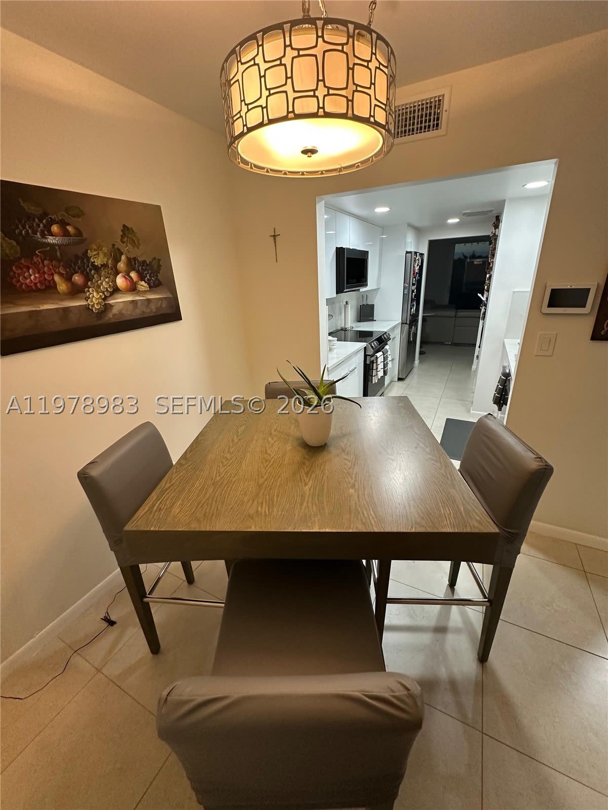 7401 NW 16th St – photo 4