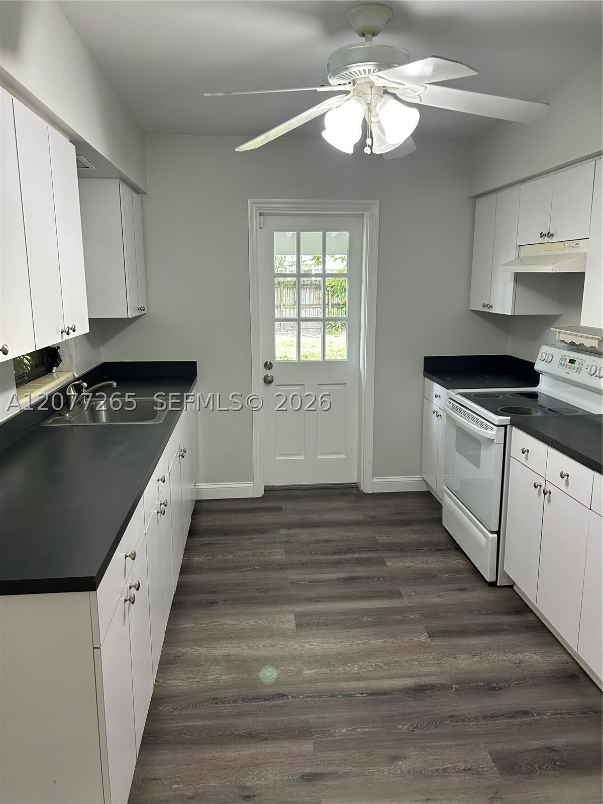 7415 SW 117th St – photo 2