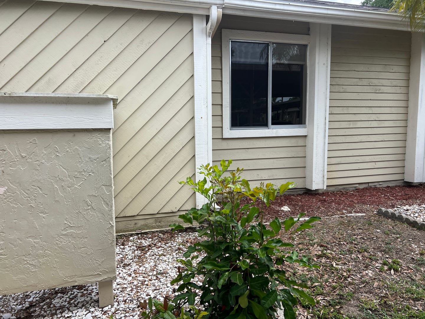 3bd/2ba, double carport; Heron Lakes Association – photo 3
