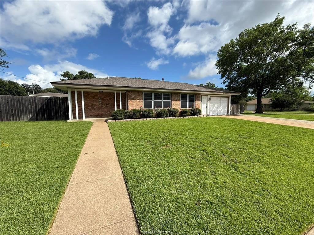 408 Brookside Drive – photo 2