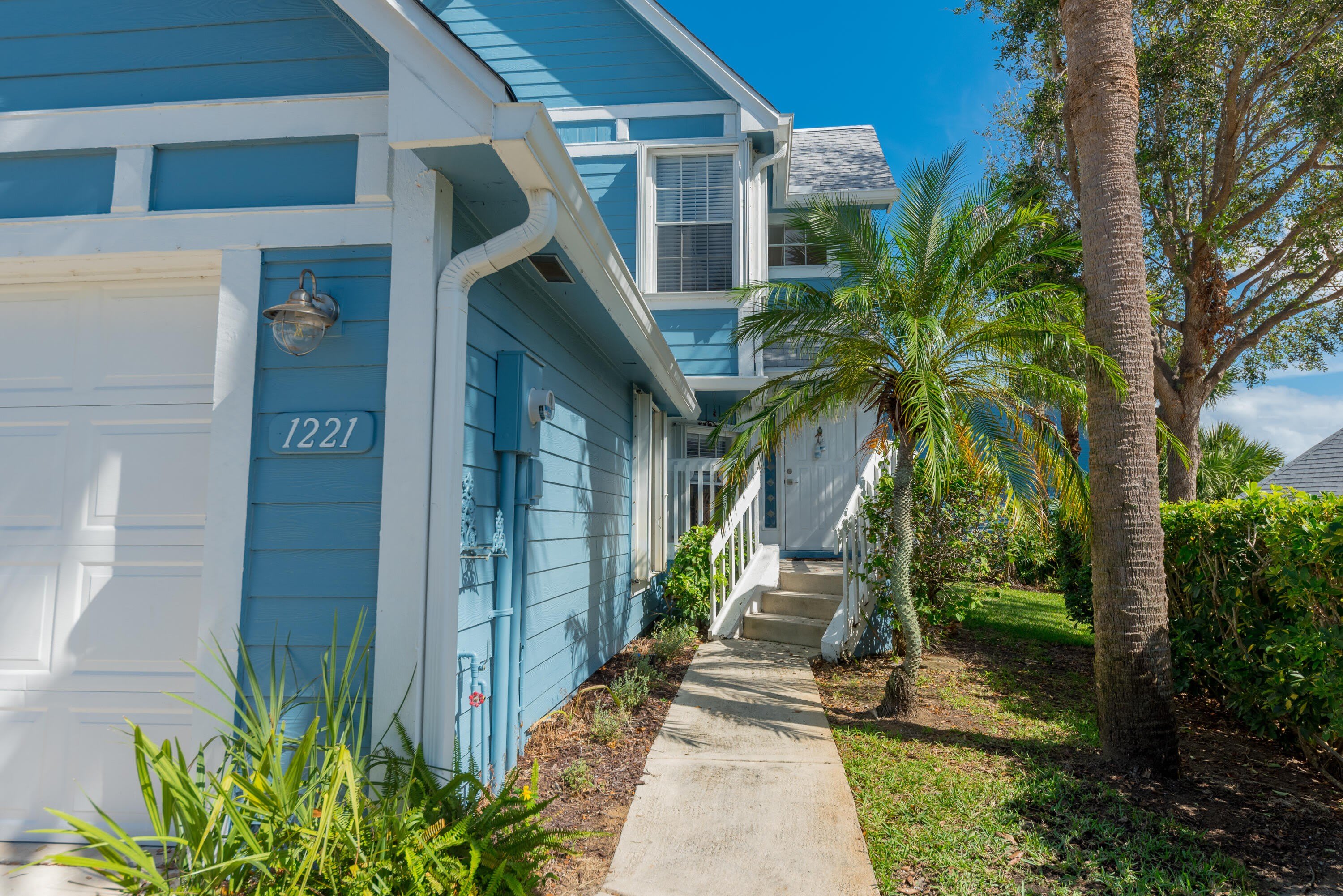 1221 Ocean Dunes Circle – photo 3