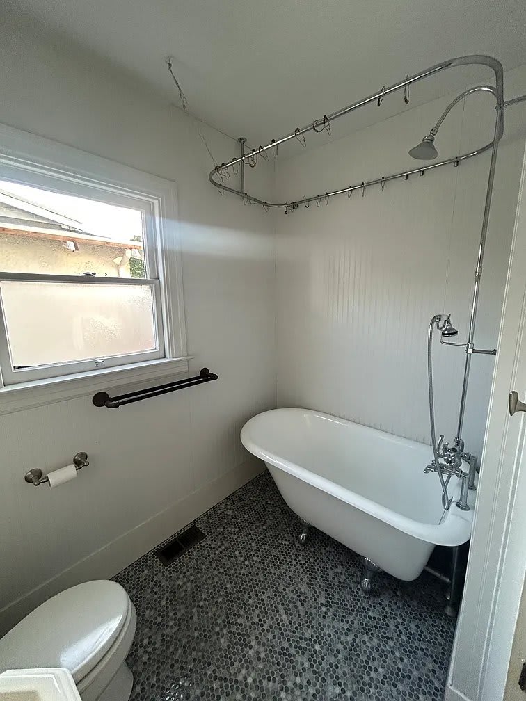 1227 Hopkins Street – photo 5