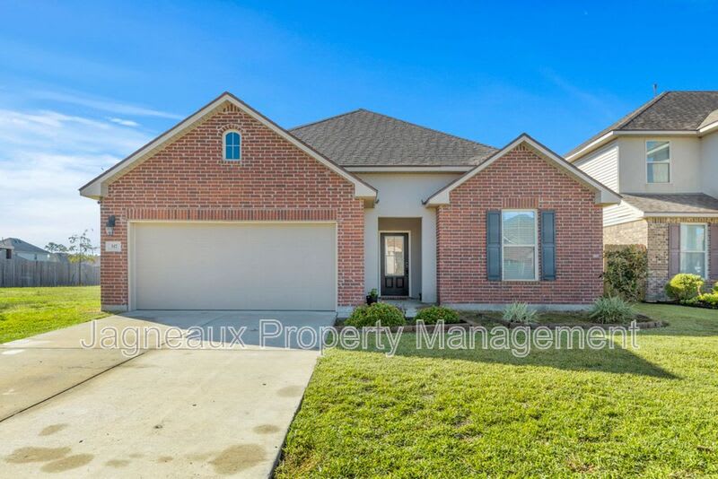 317 Langley Dr. – photo 5
