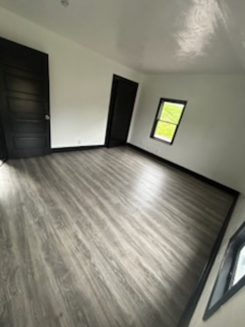 Newly Update 3 bedroom 1 bath house for rent in Port Vue! – photo 3