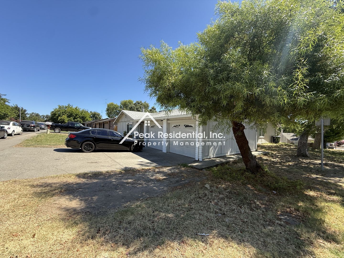Great Location 3bd/2ba Duplex in Citrus Heights! – photo 2