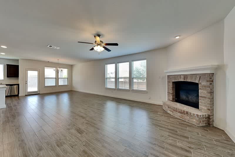 4117 Beasley Dr – photo 3