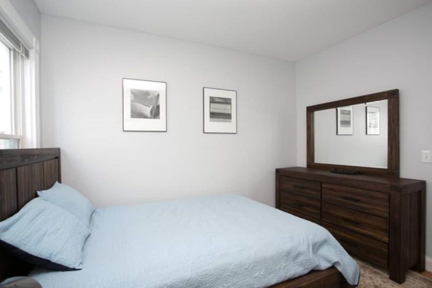 81 Sydney St. – photo 3