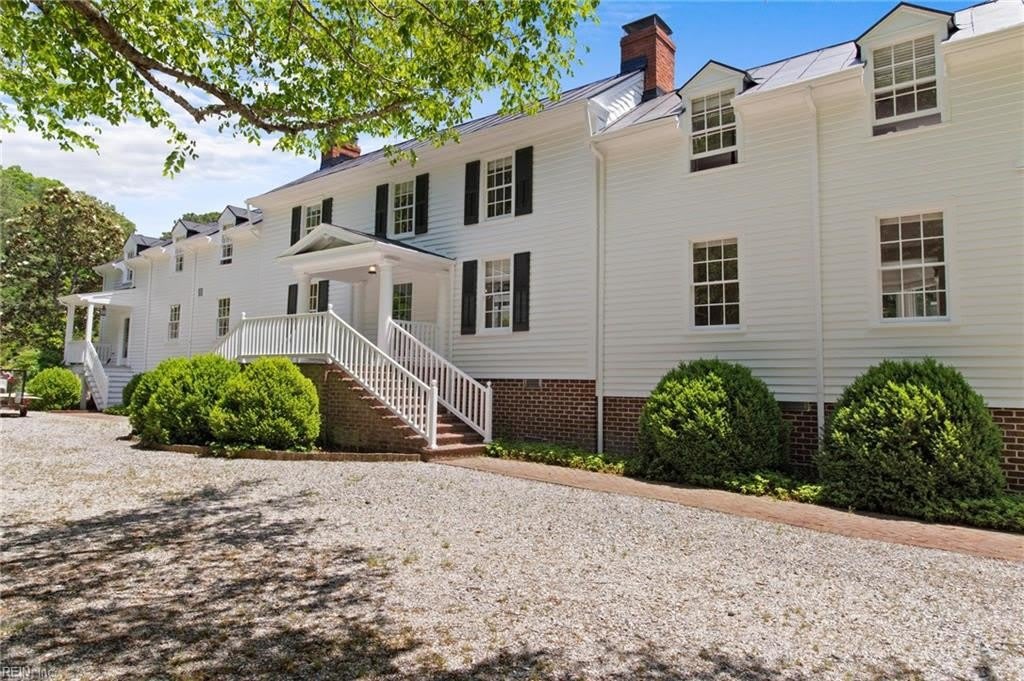 5523 White Hall Road – photo 2