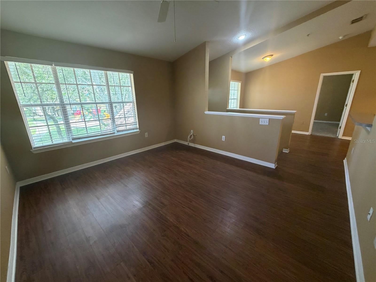 856 Grand Regency Pointe Point – photo 2