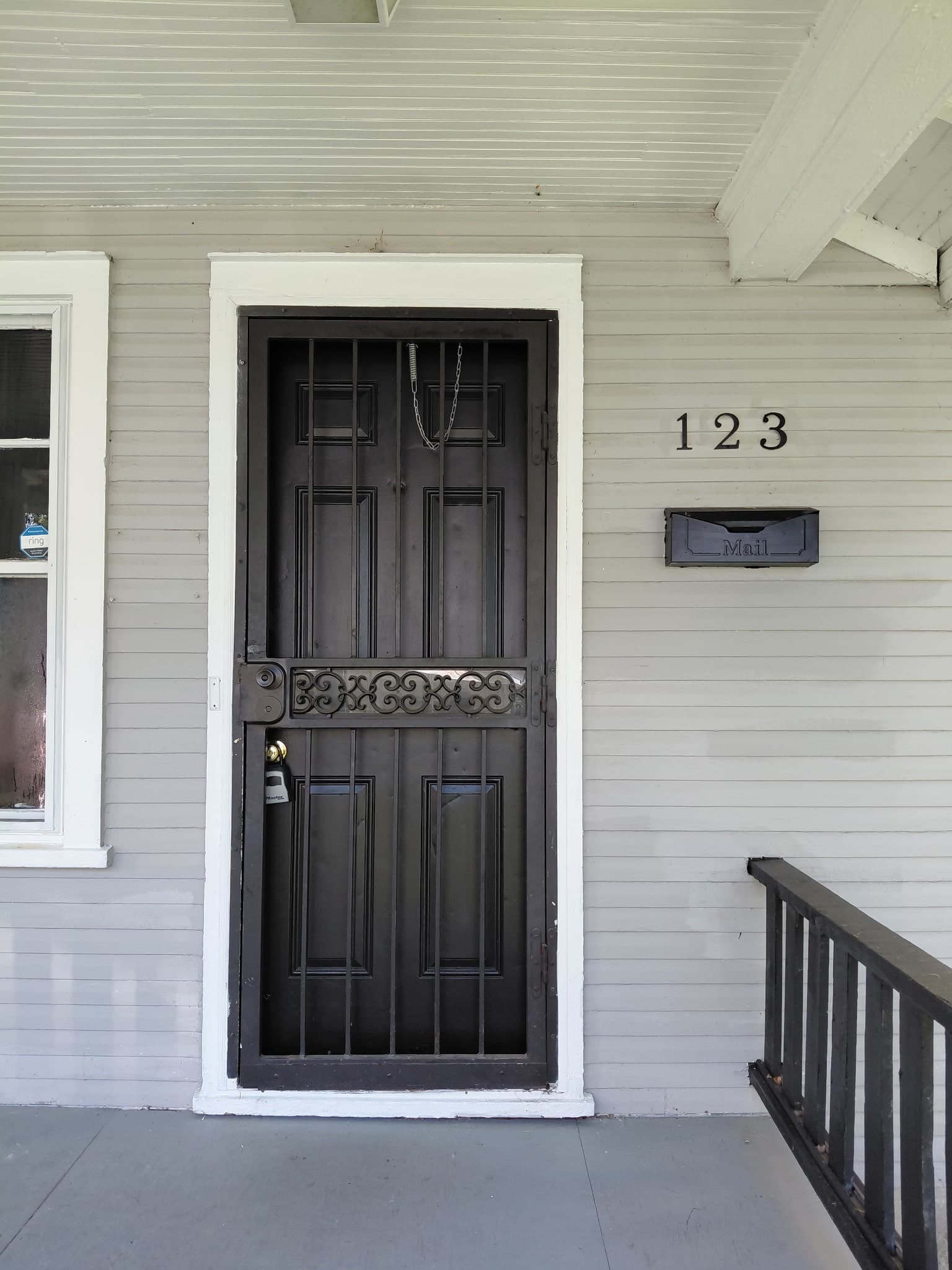 121 123 Huron Avenue 123 – photo 1