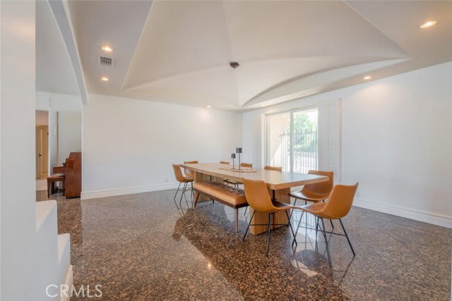 4321 Clear Valley Drive – photo 3