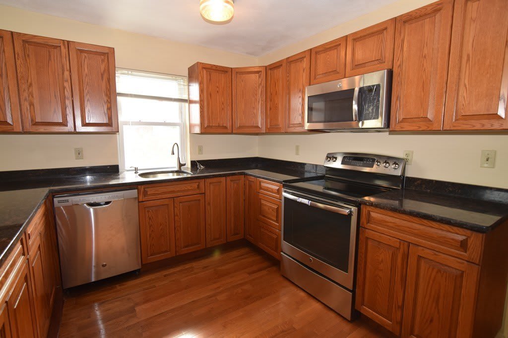 877-879 Washington Street – photo 3