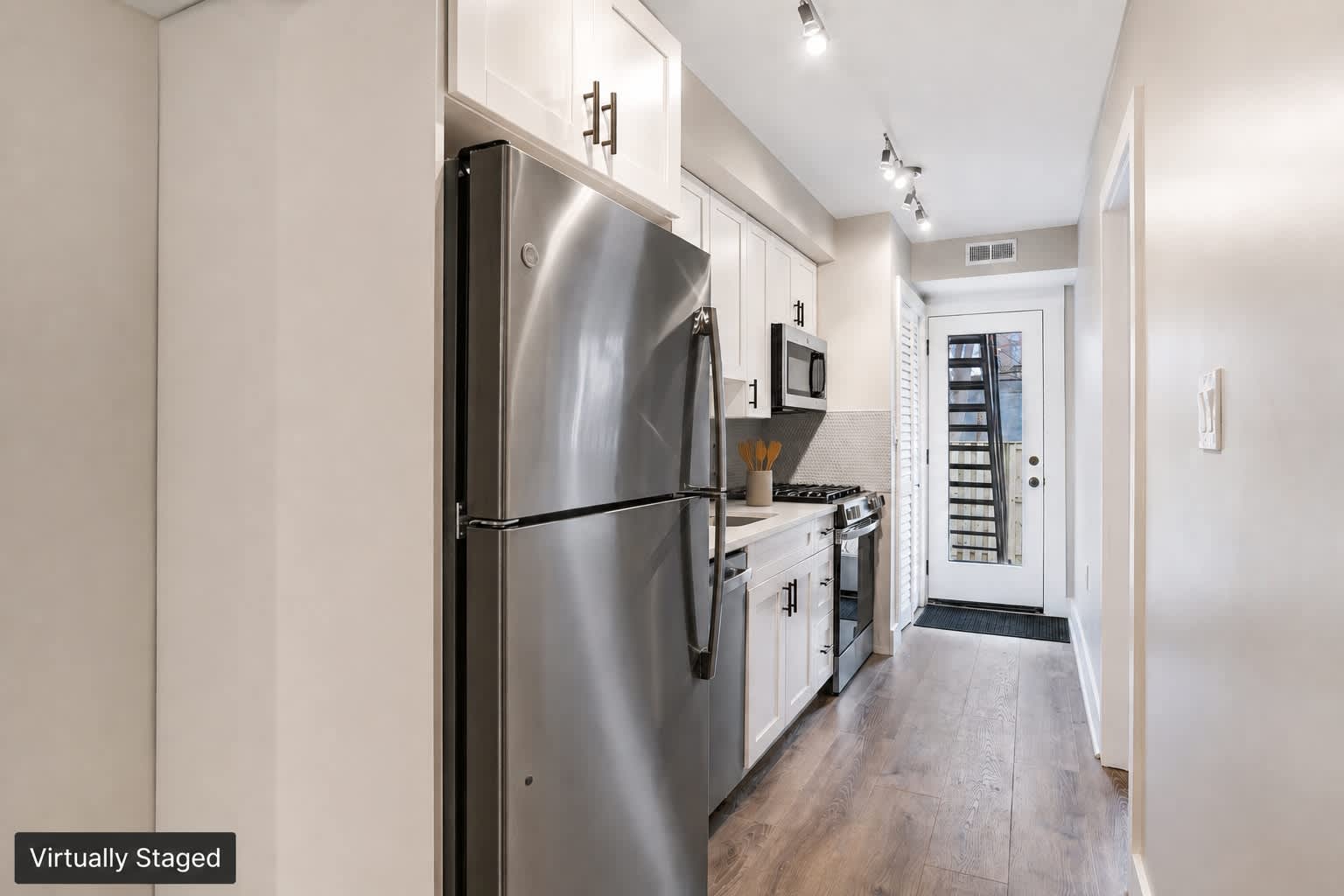 1526 2nd Street Southwest – photo 4