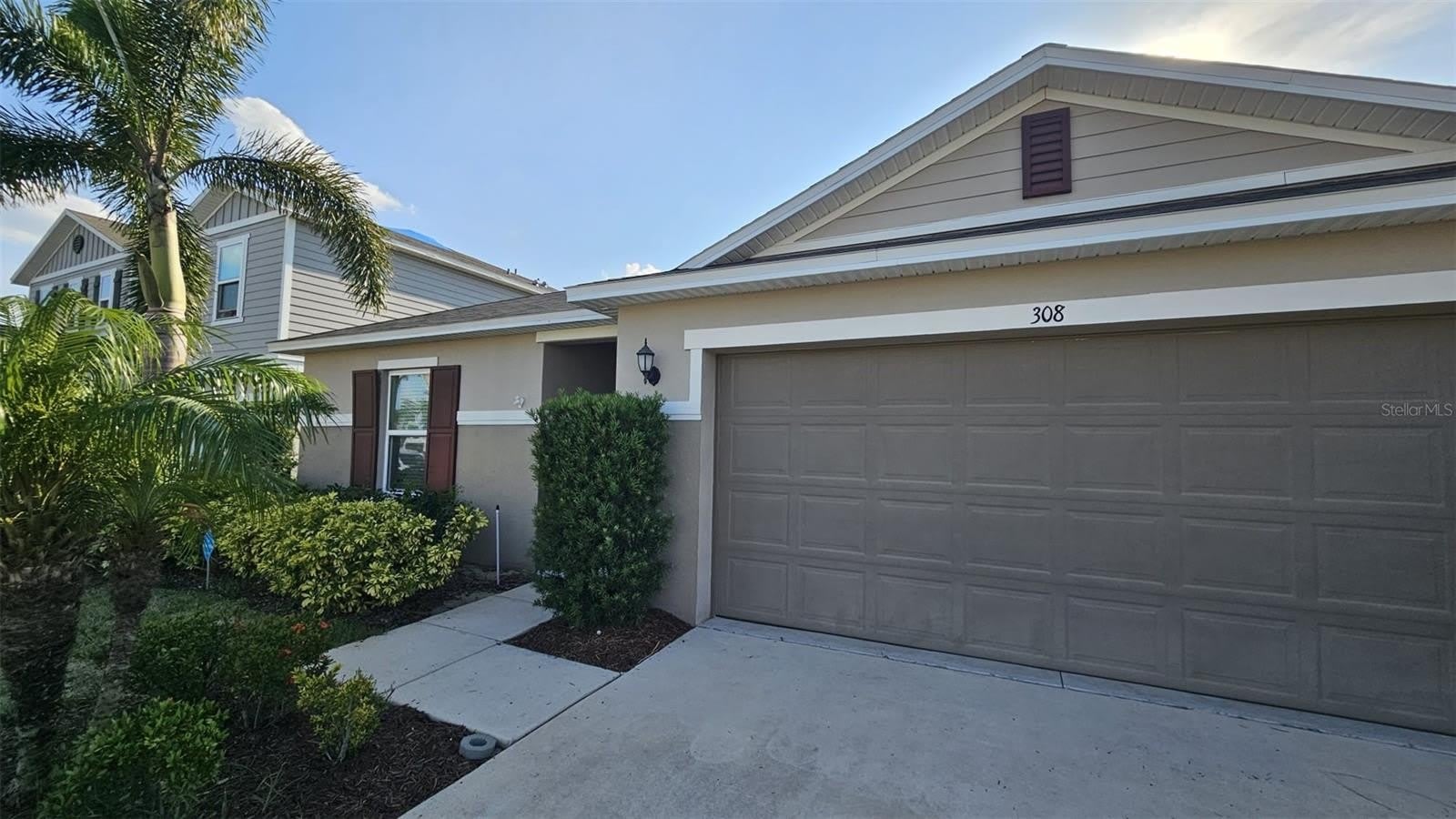 308 LAKE LUCERNE Way – photo 1
