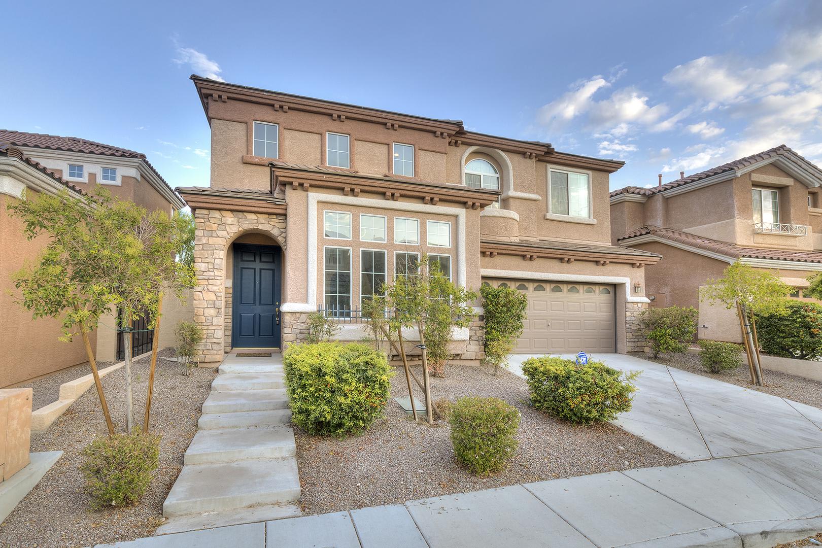 Summerlin Gated Community In The Paseos 4 Bedrooms Small Loft Den Office – photo 1