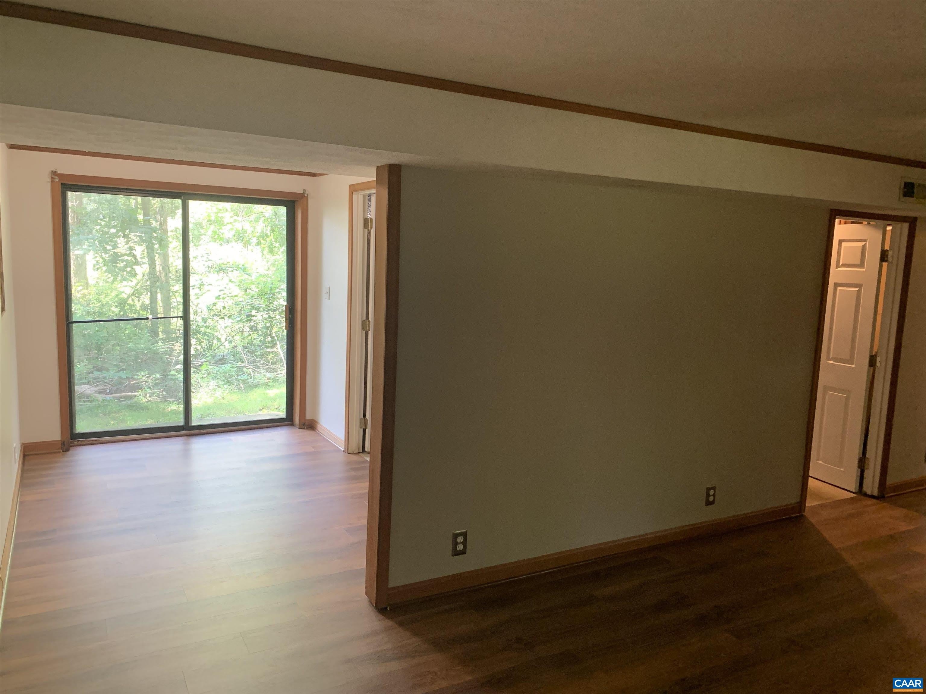 103 CLOVERHILL CT – photo 5