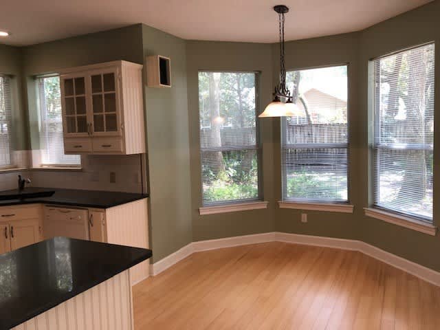 2 Story Home in Parkwood Estates at Bluewater Bay! – photo 4
