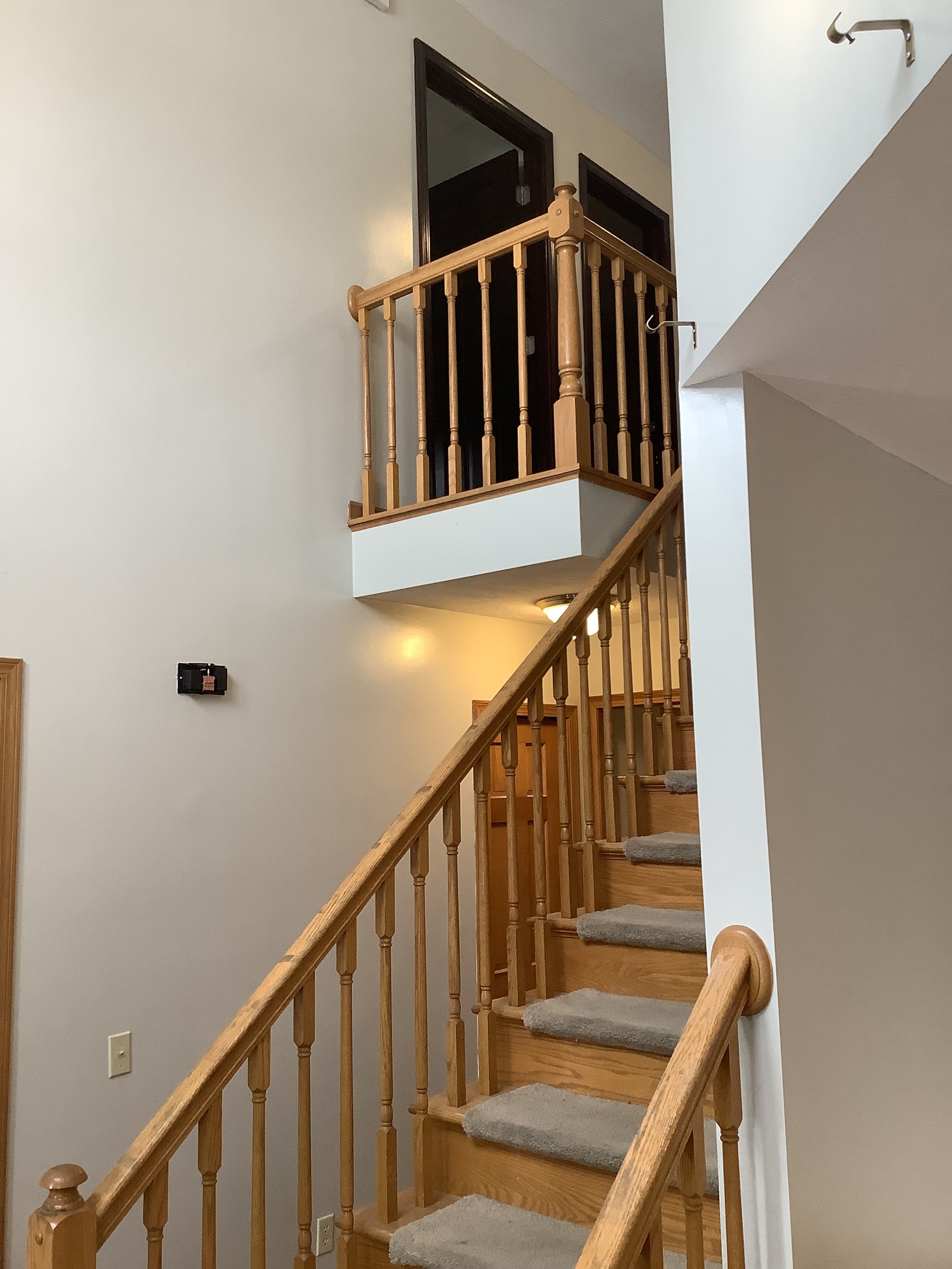 930 Barks Road East – photo 5