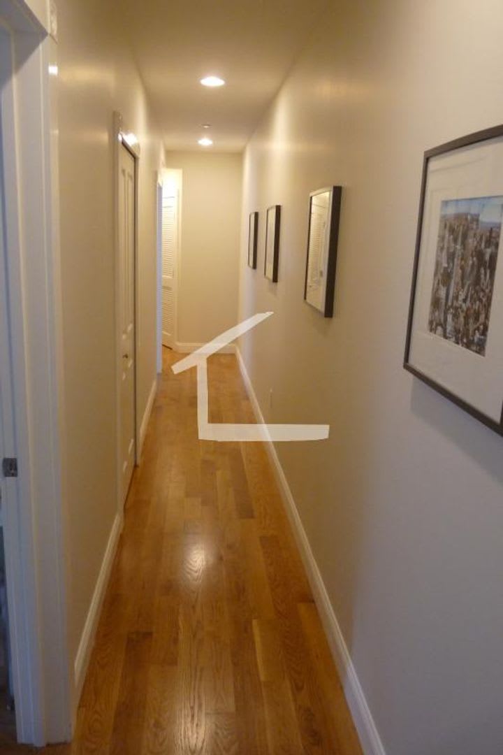 Nice 3 bed in Brookline – photo 3