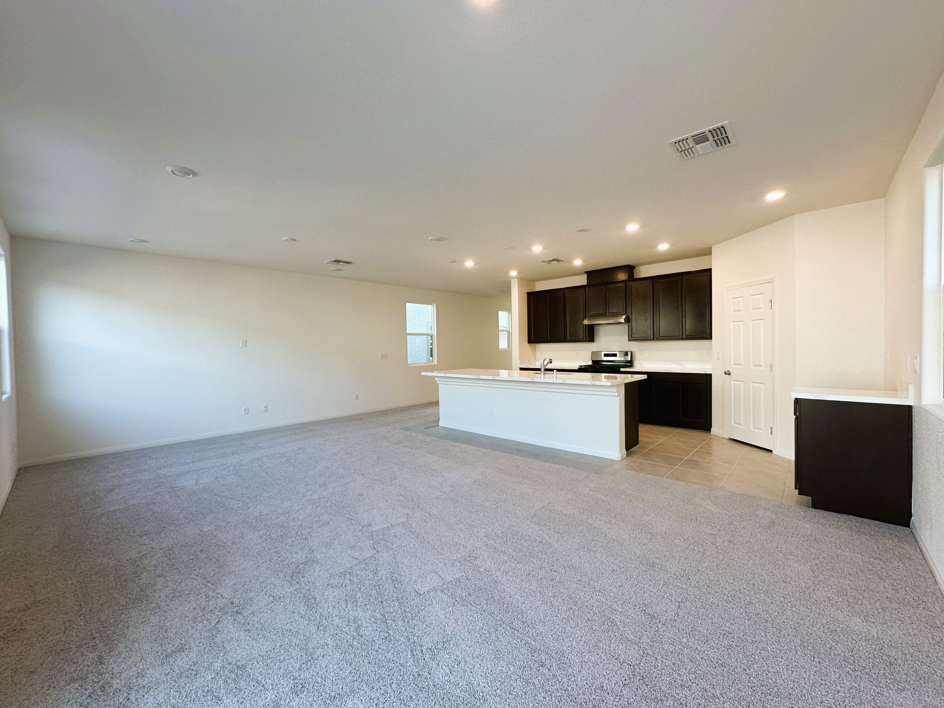 7024 Cottage Vista Avenue – photo 4