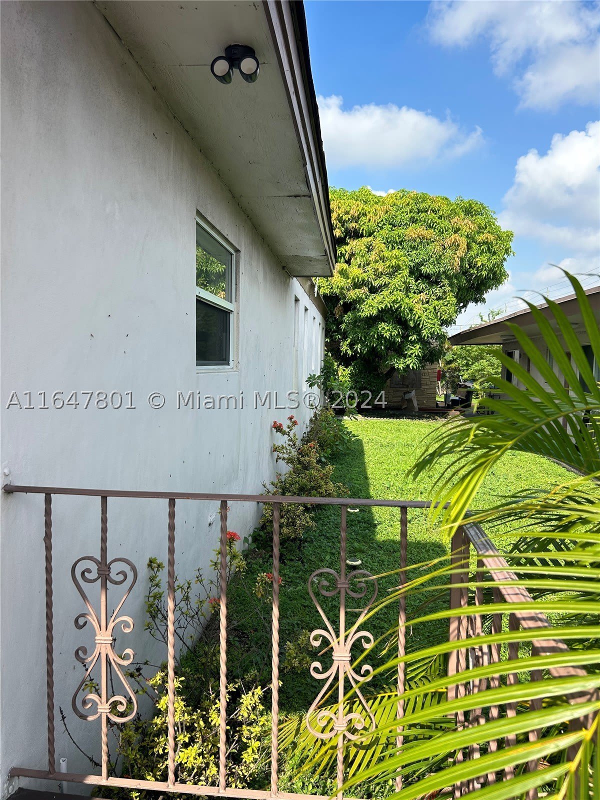 800 N federal hwy – photo 1