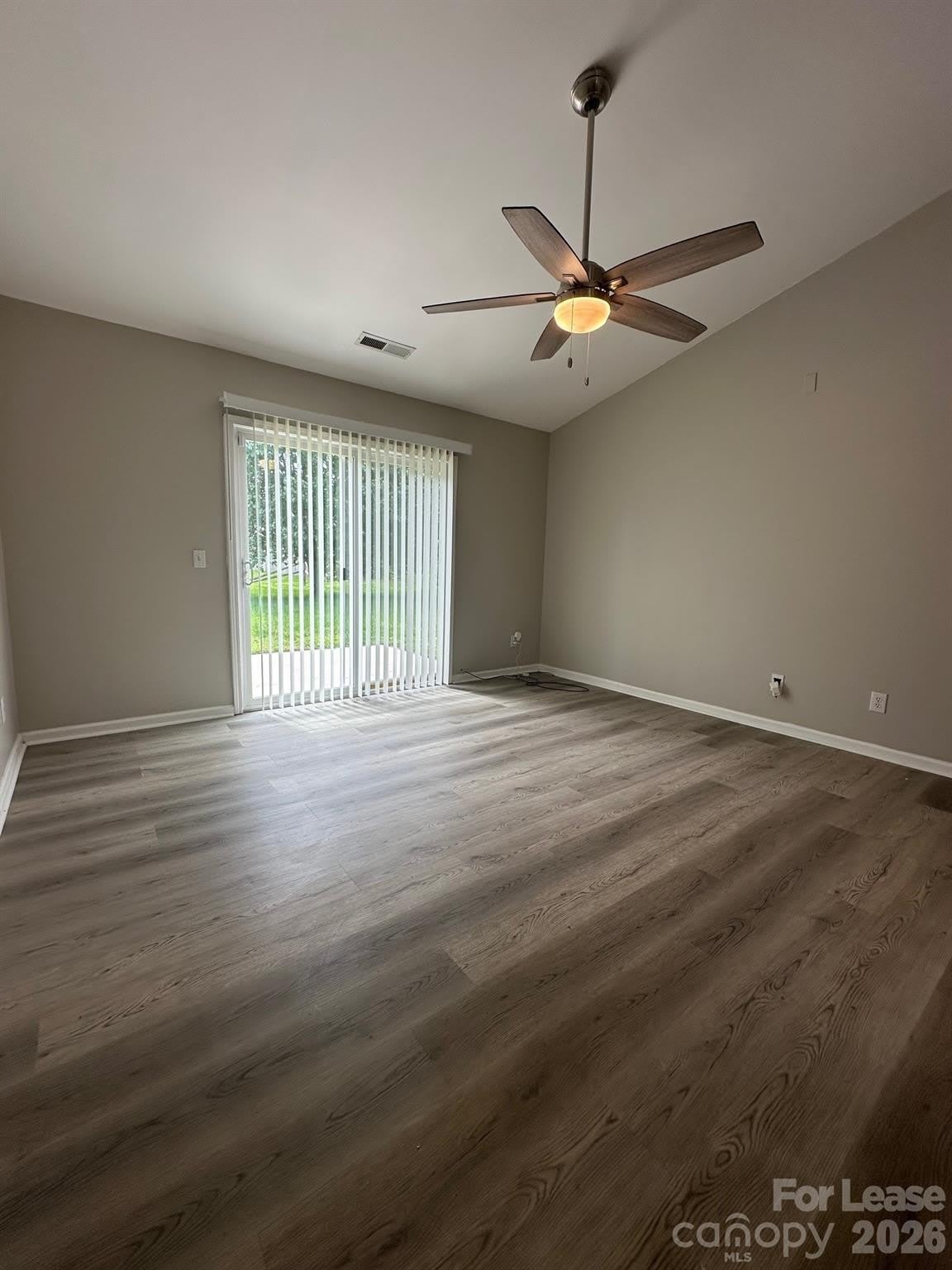 14108 Riding Hill Avenue – photo 2