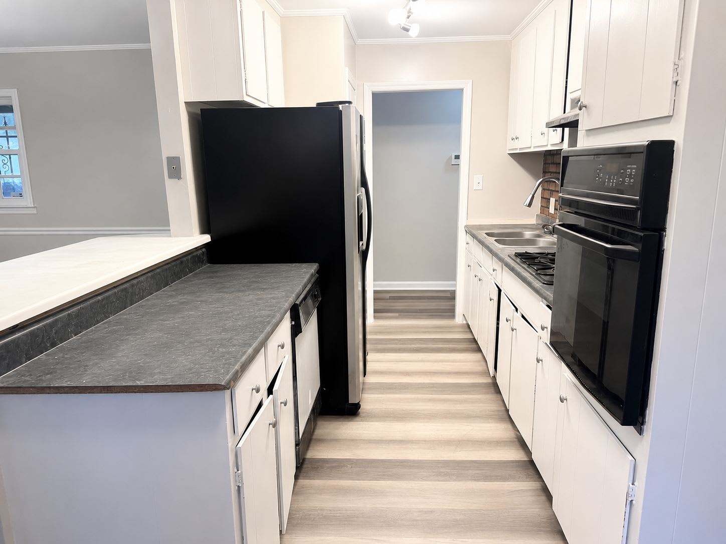 3944 Easy Street – photo 2