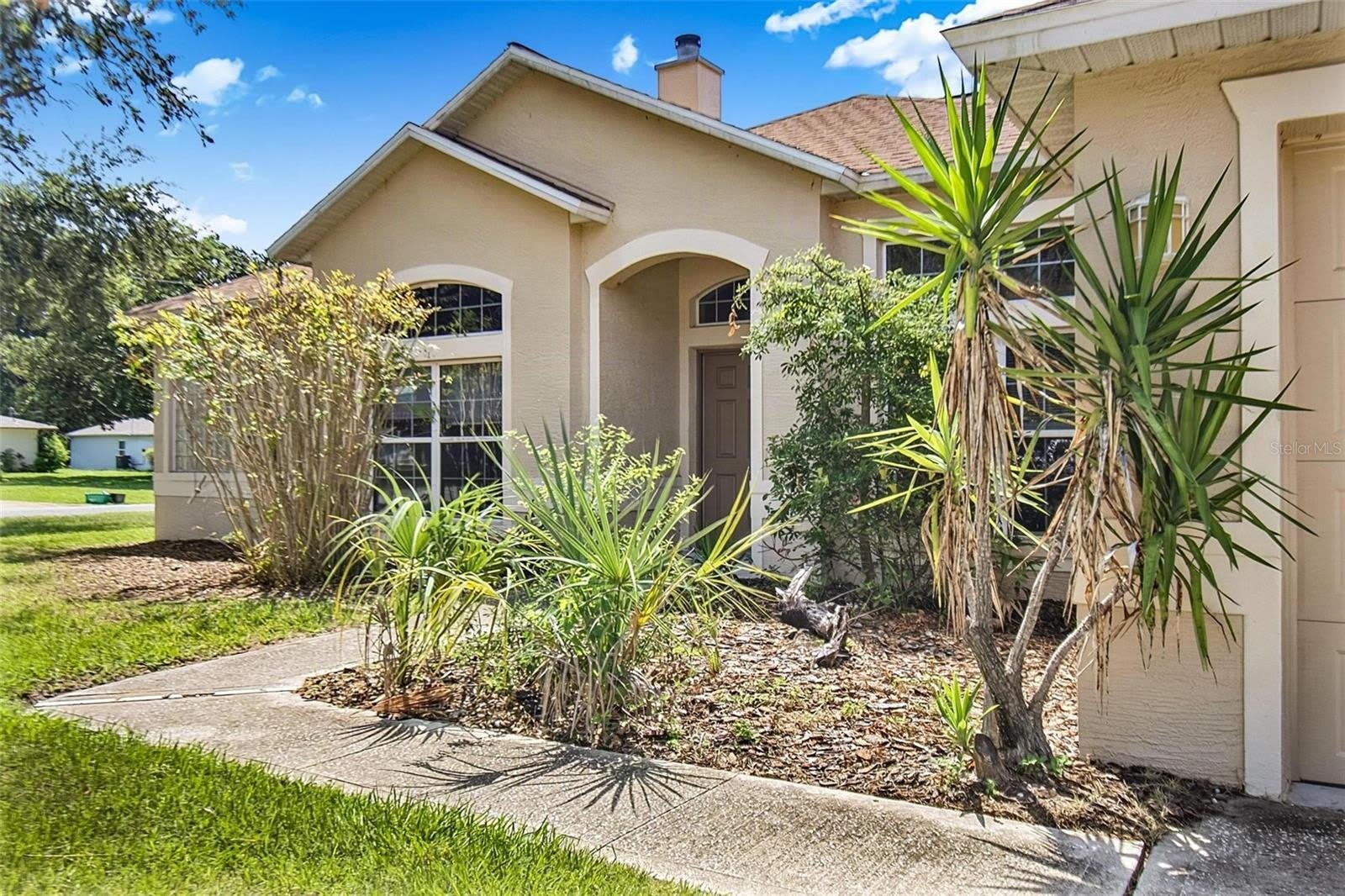 132 BERKSHIRE Lane – photo 2