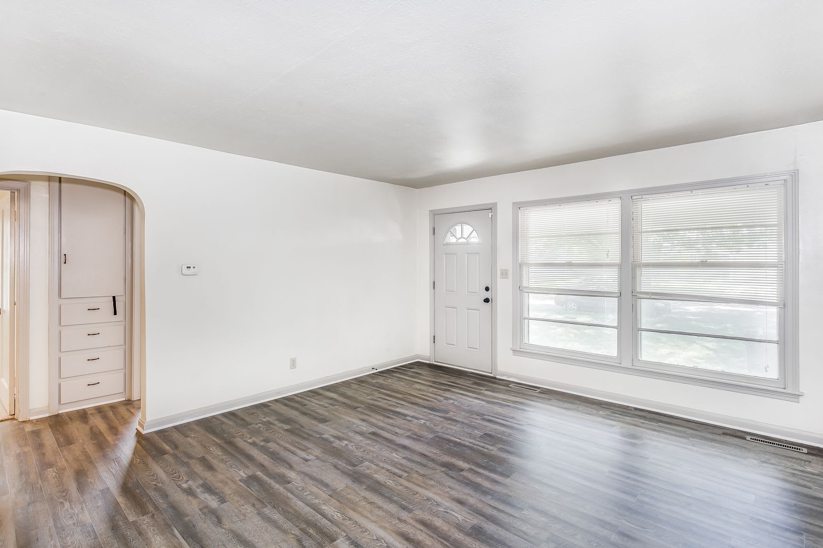 Affordable 2 Bedroom 1 Bathroom House – photo 4