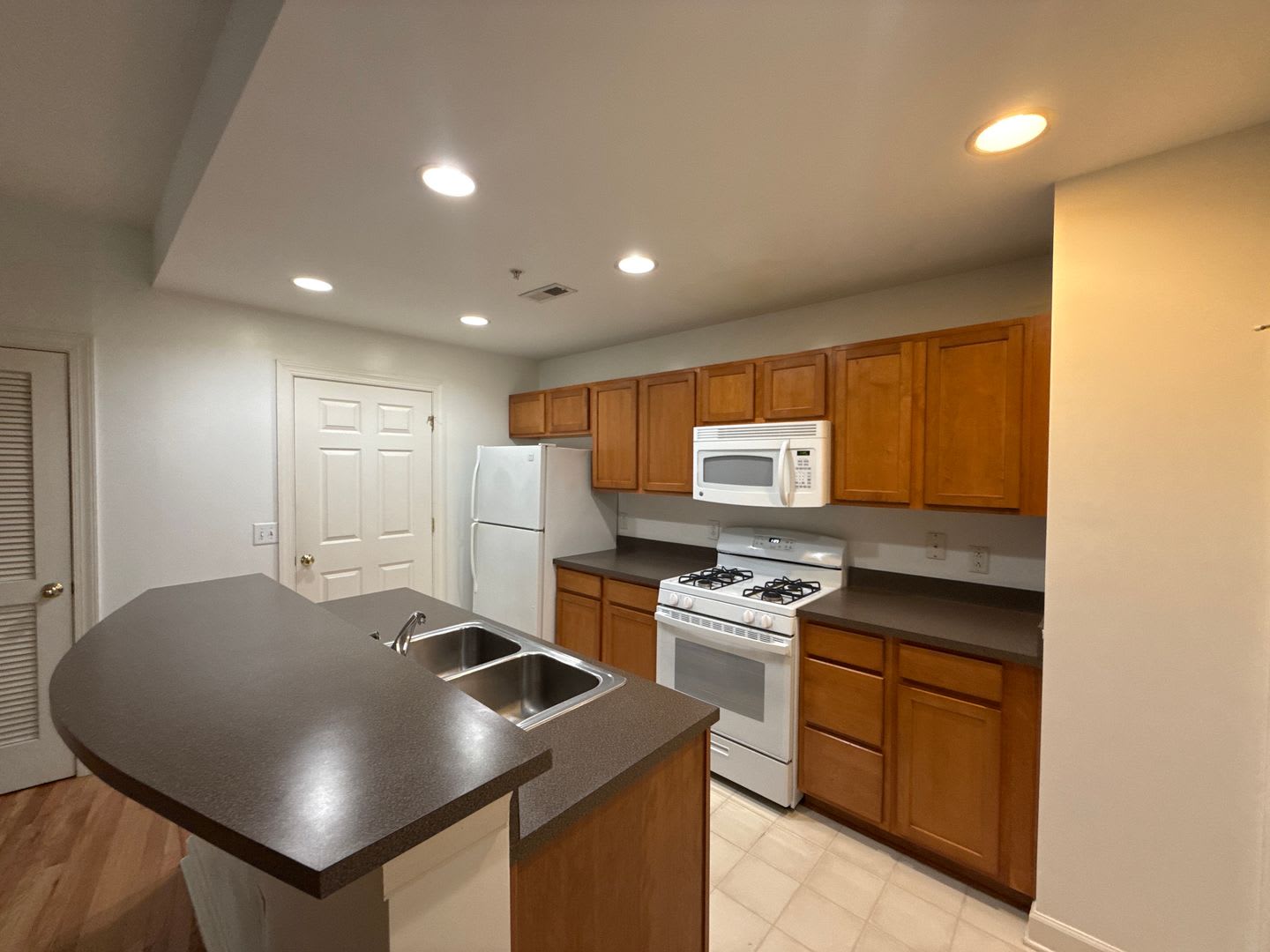 T.R. Lawing Property – photo 3