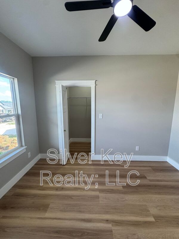 918 Stratford Avenue – photo 5