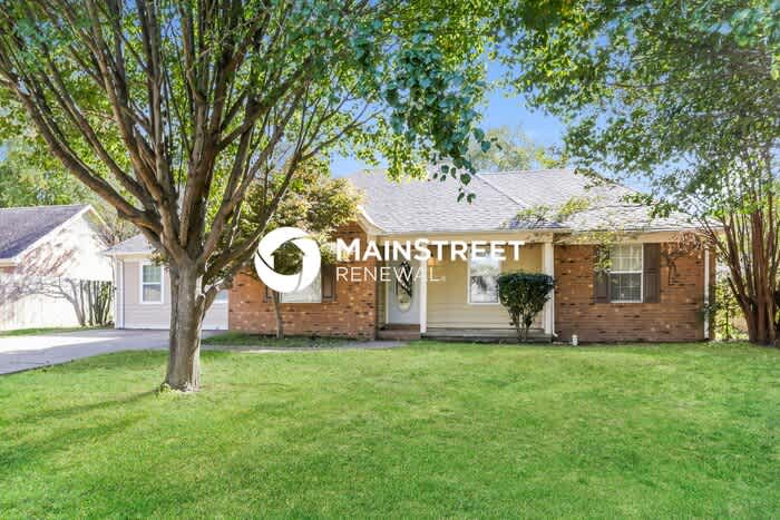 6915 Blackthorn Drive – photo 1