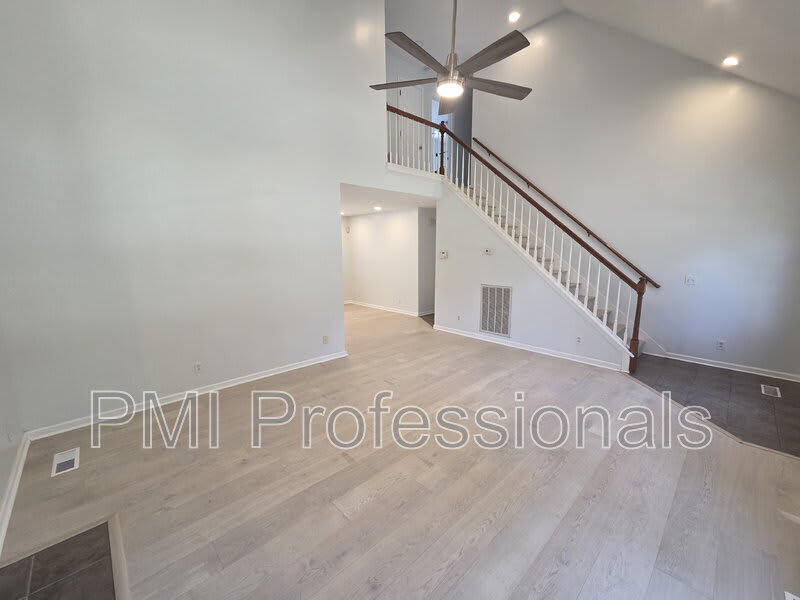 112 Buena Vista Ct – photo 3