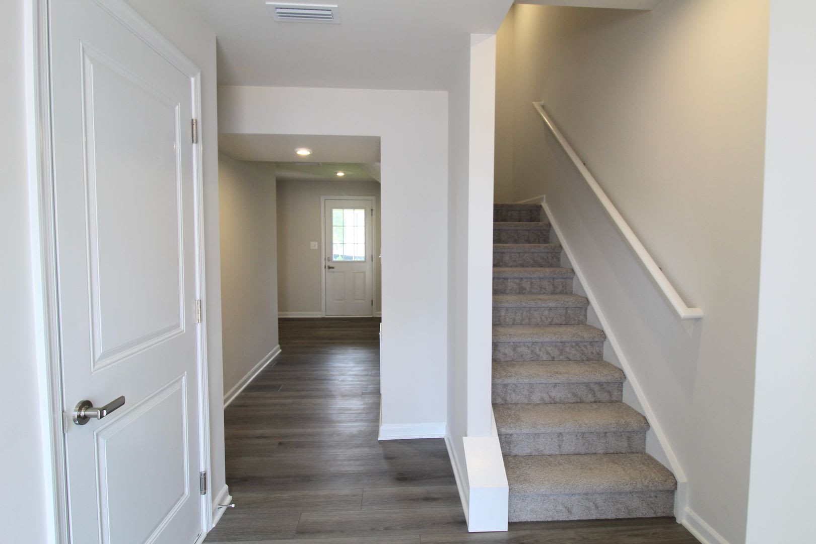 3 Bedroom 2 5 Bathroom New Construction Townhome For Rent – photo 2