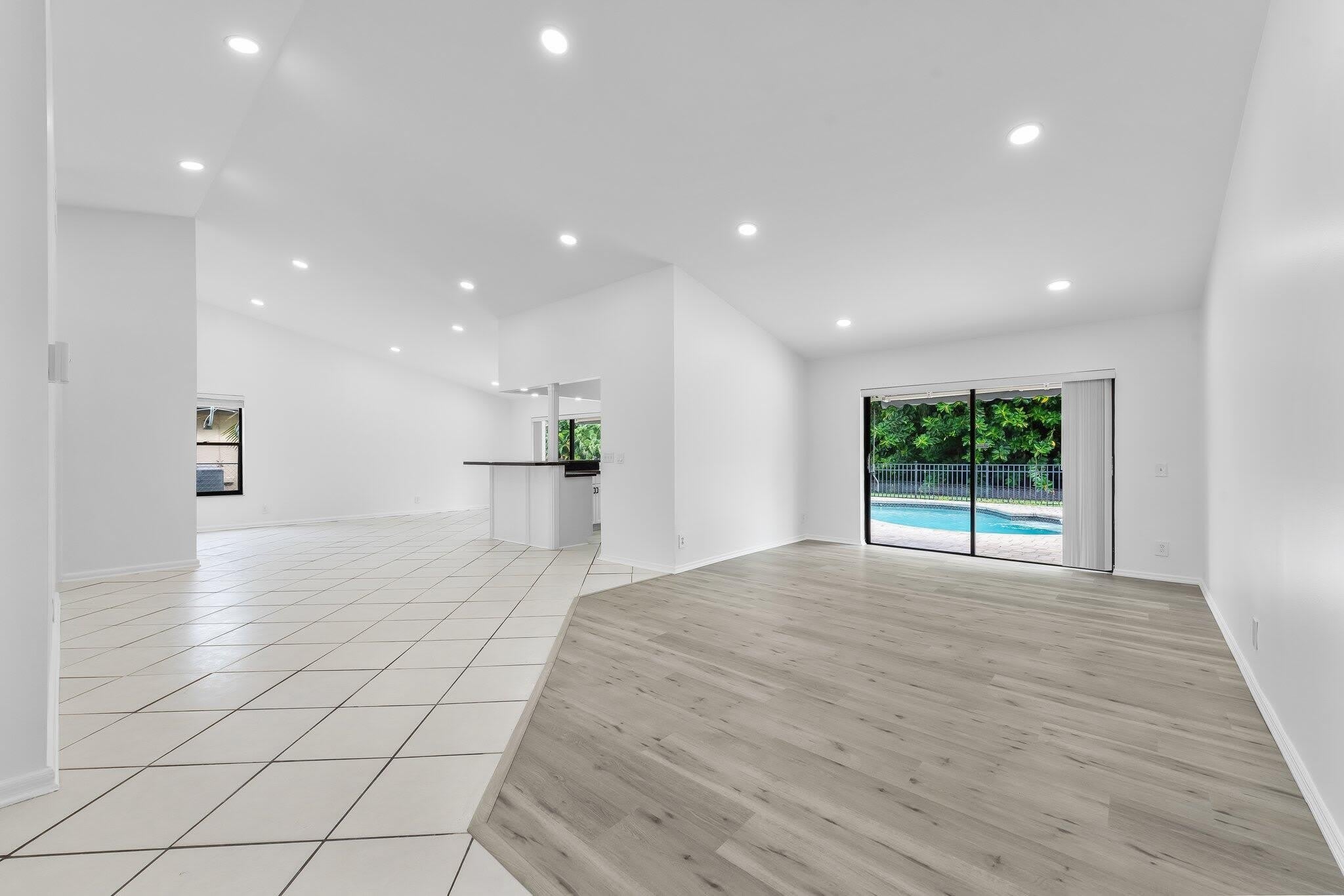 9718 Lancaster Place – photo 2