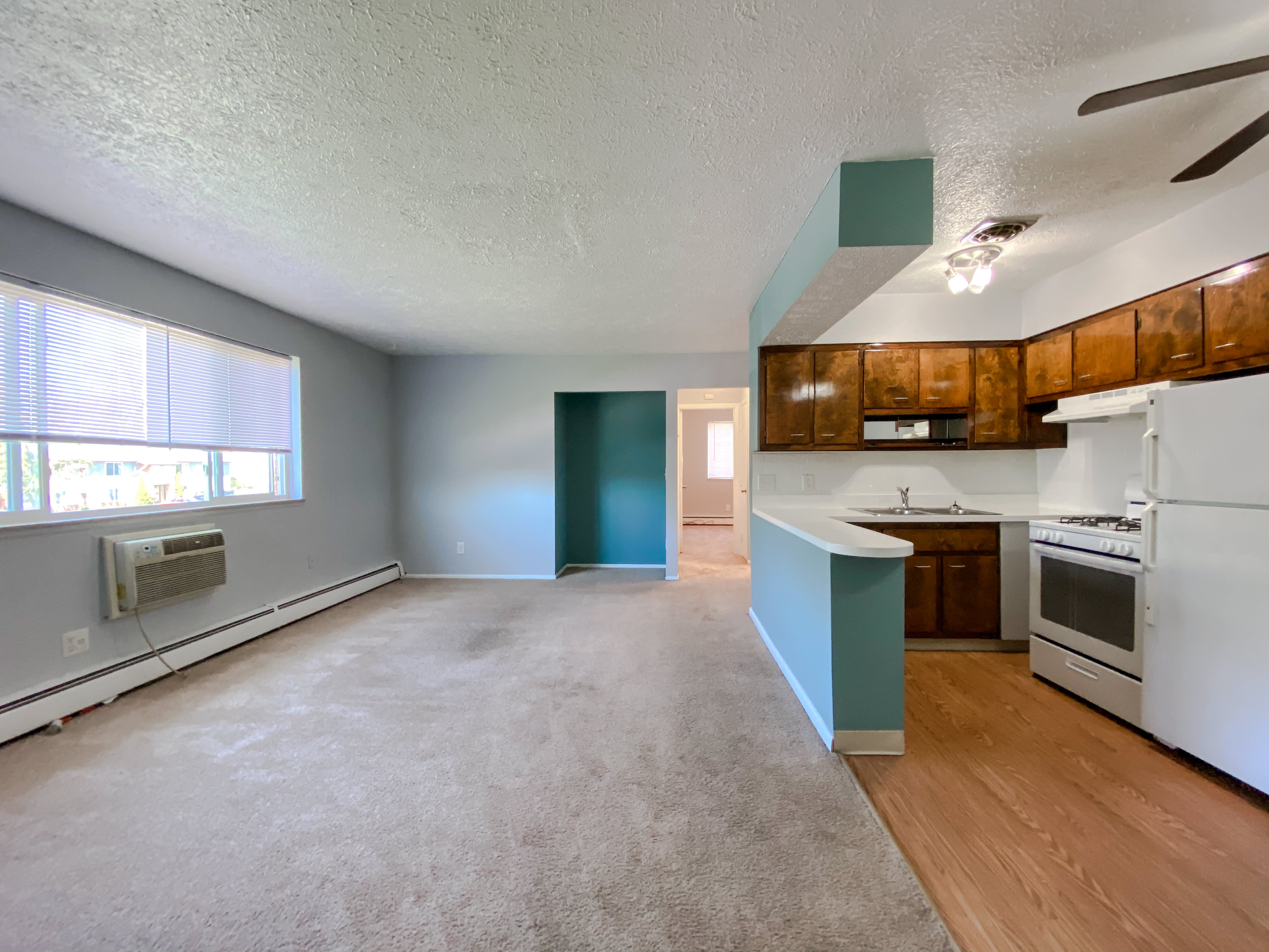 Maple Eastlake Apartments – photo 3