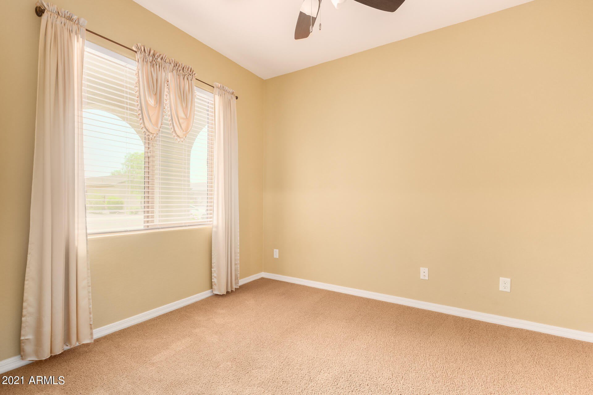 1008 W DEONI Trail – photo 4