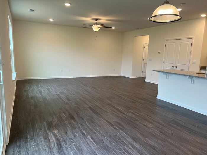 6039 Haddington Drive – photo 4
