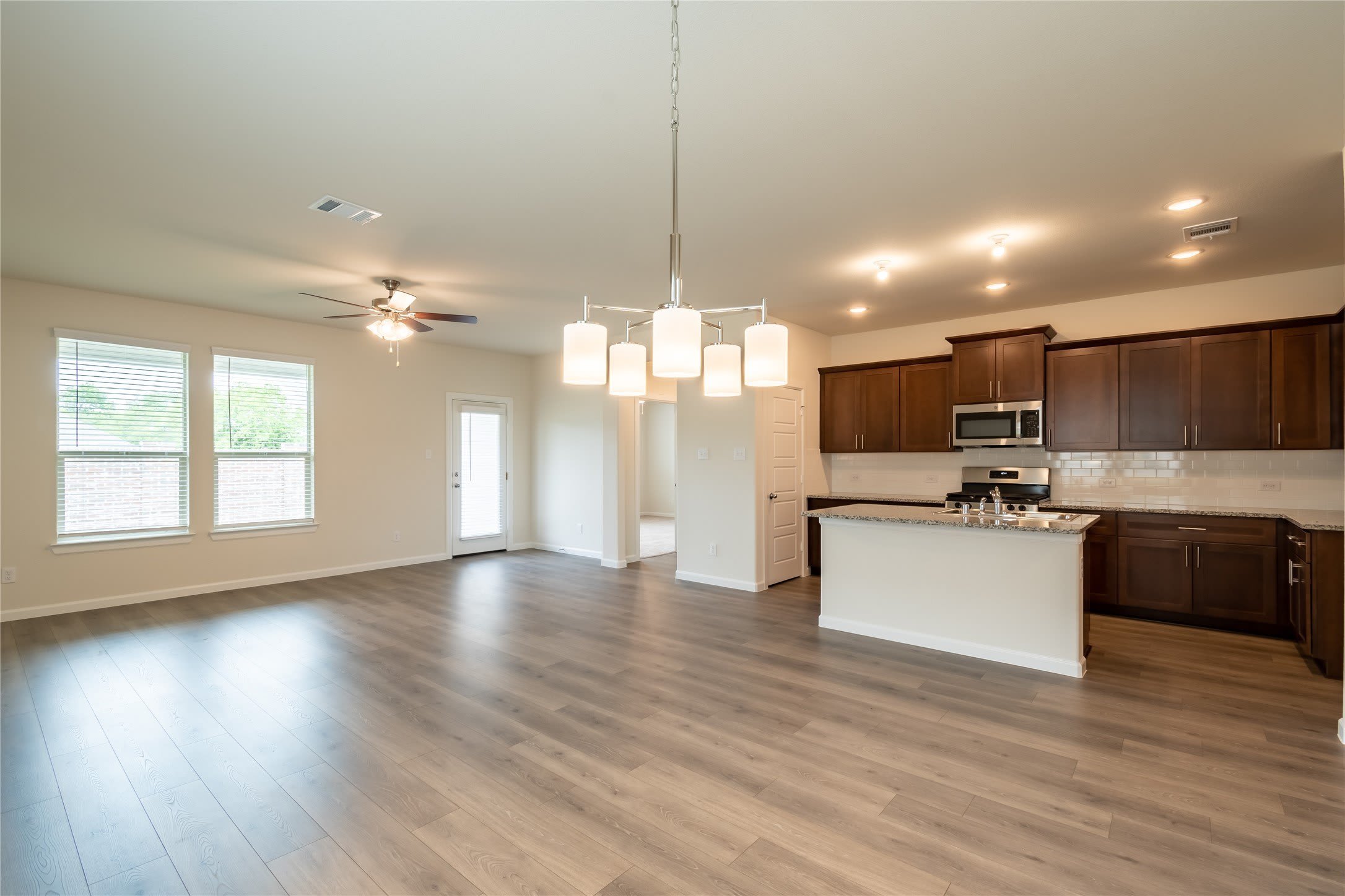 417 Vawter Drive – photo 2