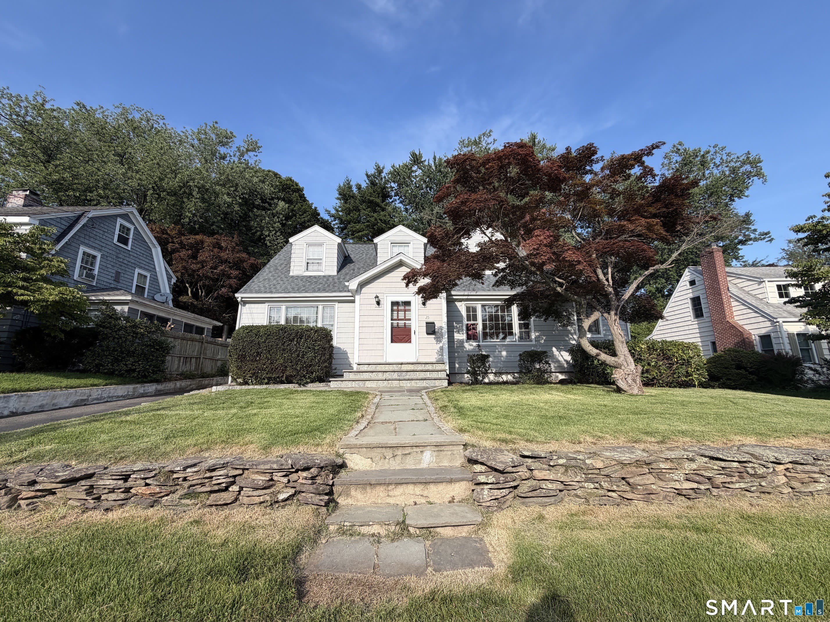 25 Ludlow Manor – photo 1