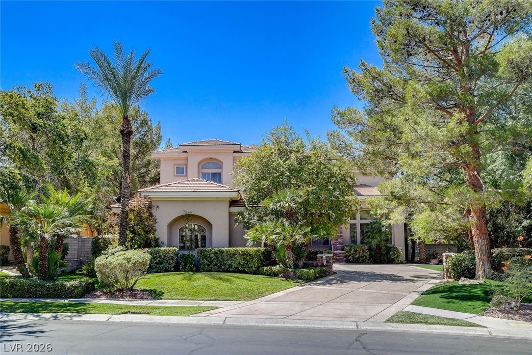 2041 TROON Drive – photo 1