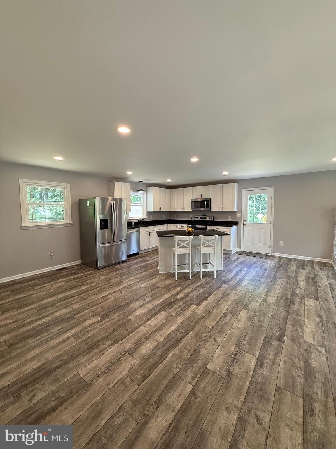238 BETTY LEWIS Drive – photo 4