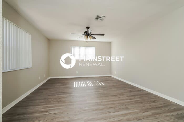 705 Ned Avenue North – photo 2