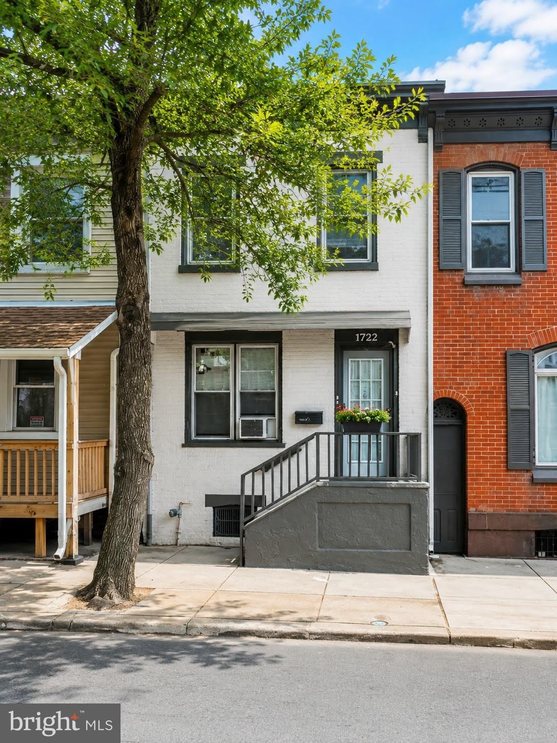1722 PERKIOMEN Avenue – photo 1