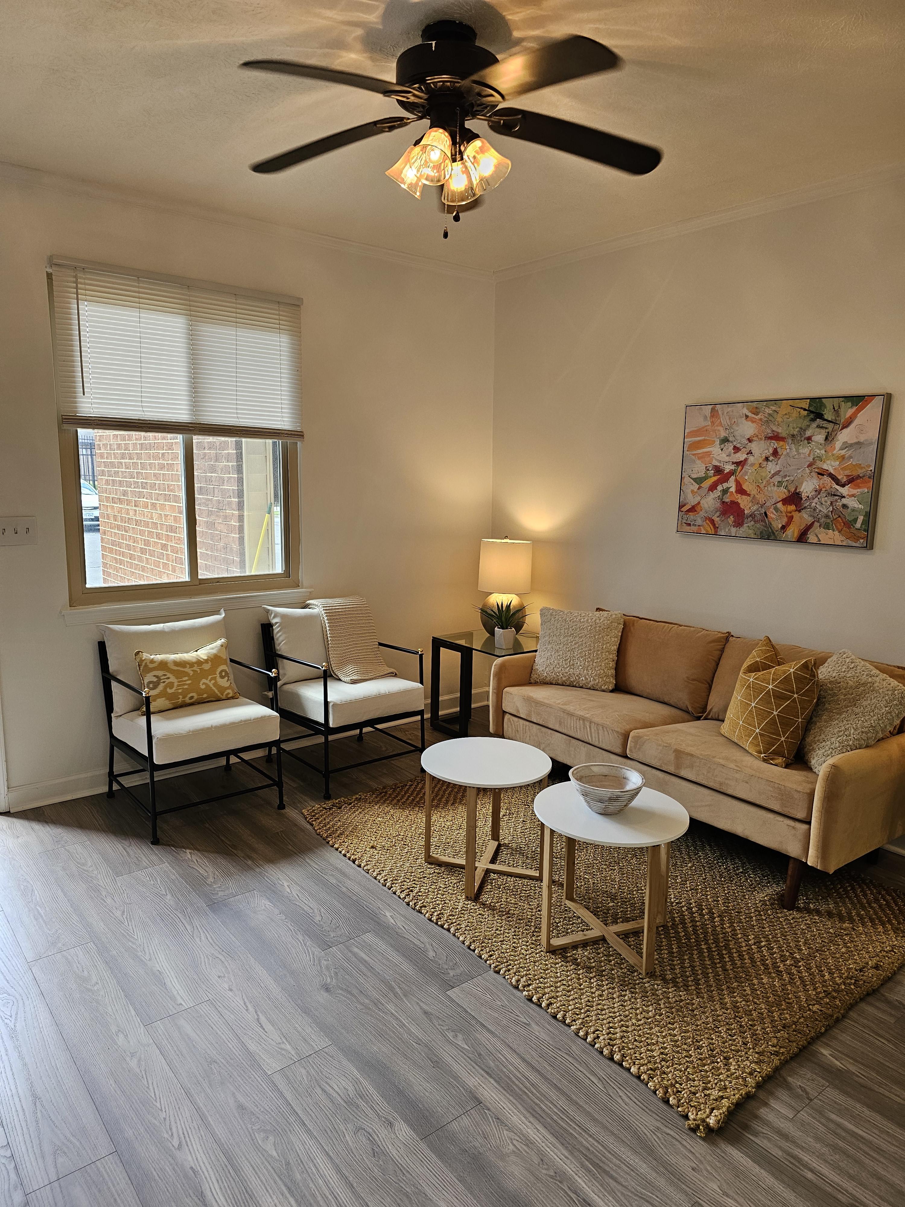 306 Pacific Drive – photo 4
